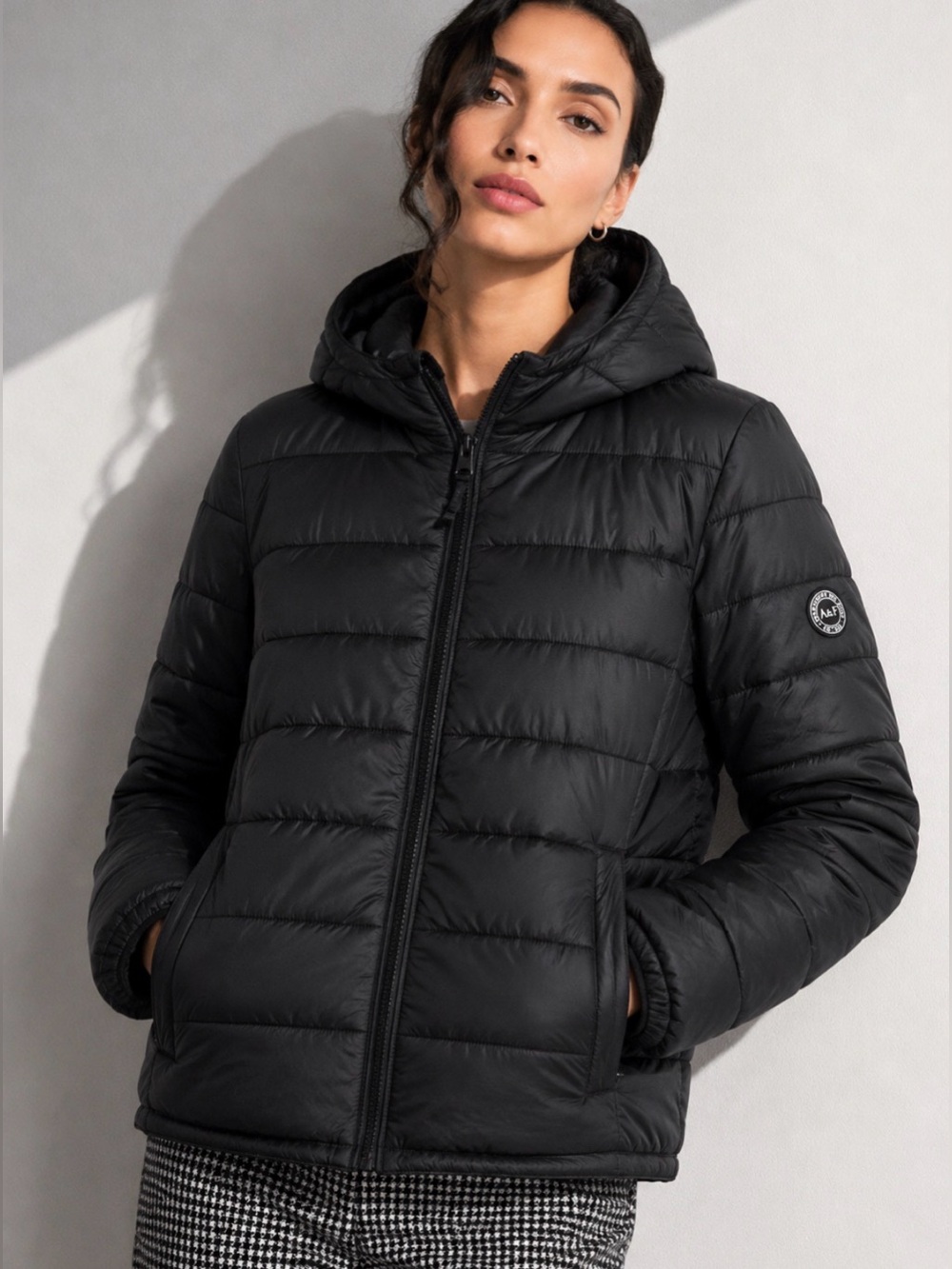 Abercrombie & Fitch Heritage Black Hooded Quilted Puffer Jacket Size S